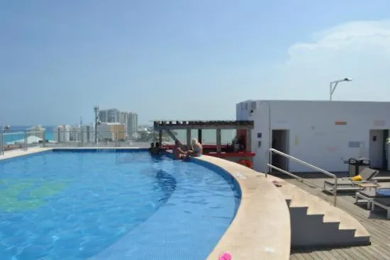 El Mechokan room Cancún